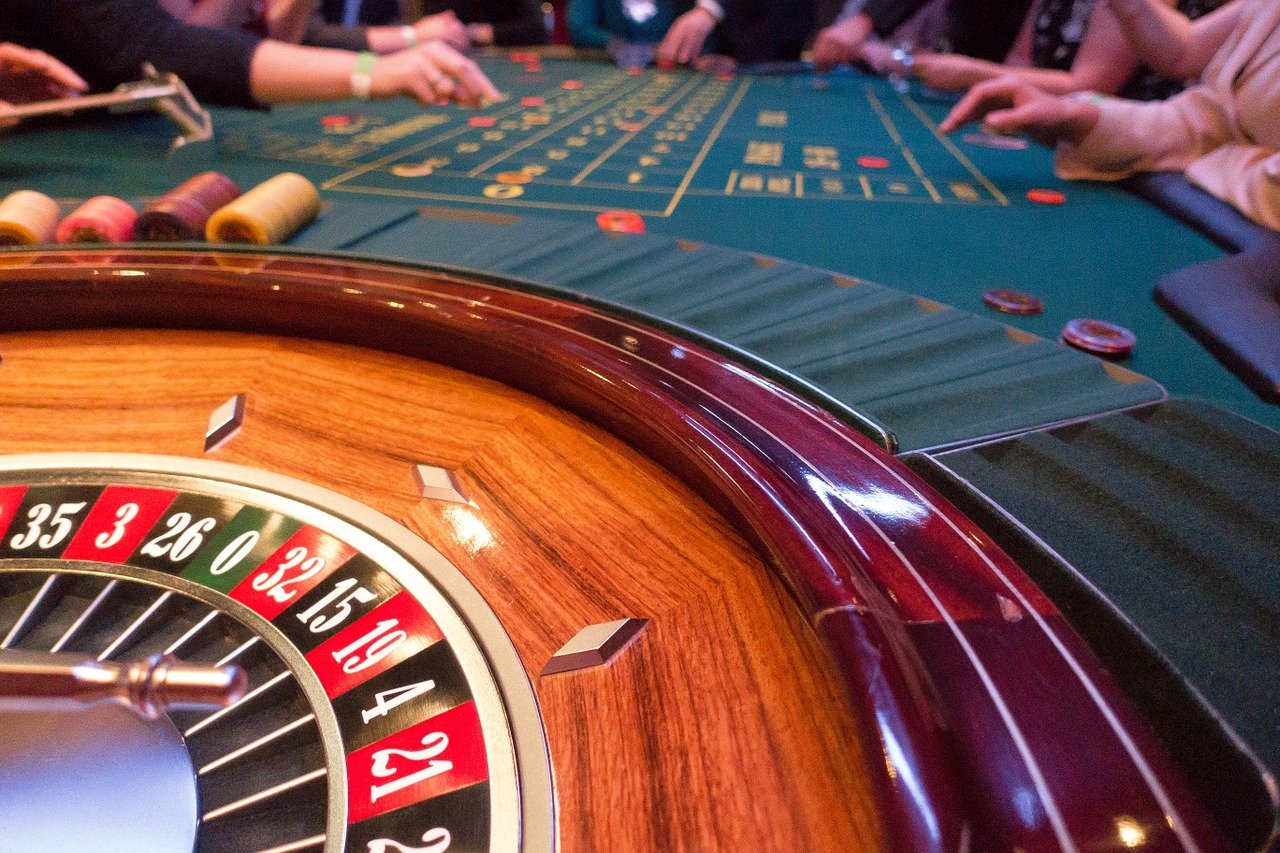 Jeux d'argent et de hasard : le nombre de joueurs “excessifs” a doublé en 5  ans