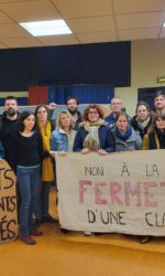 Face à la fermeture des classes, les parents d’élèves se mobilisent